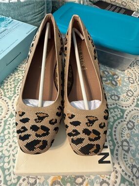 NWT Anne Klein Wisher Tan and Black Leopard Knit Wedges 9